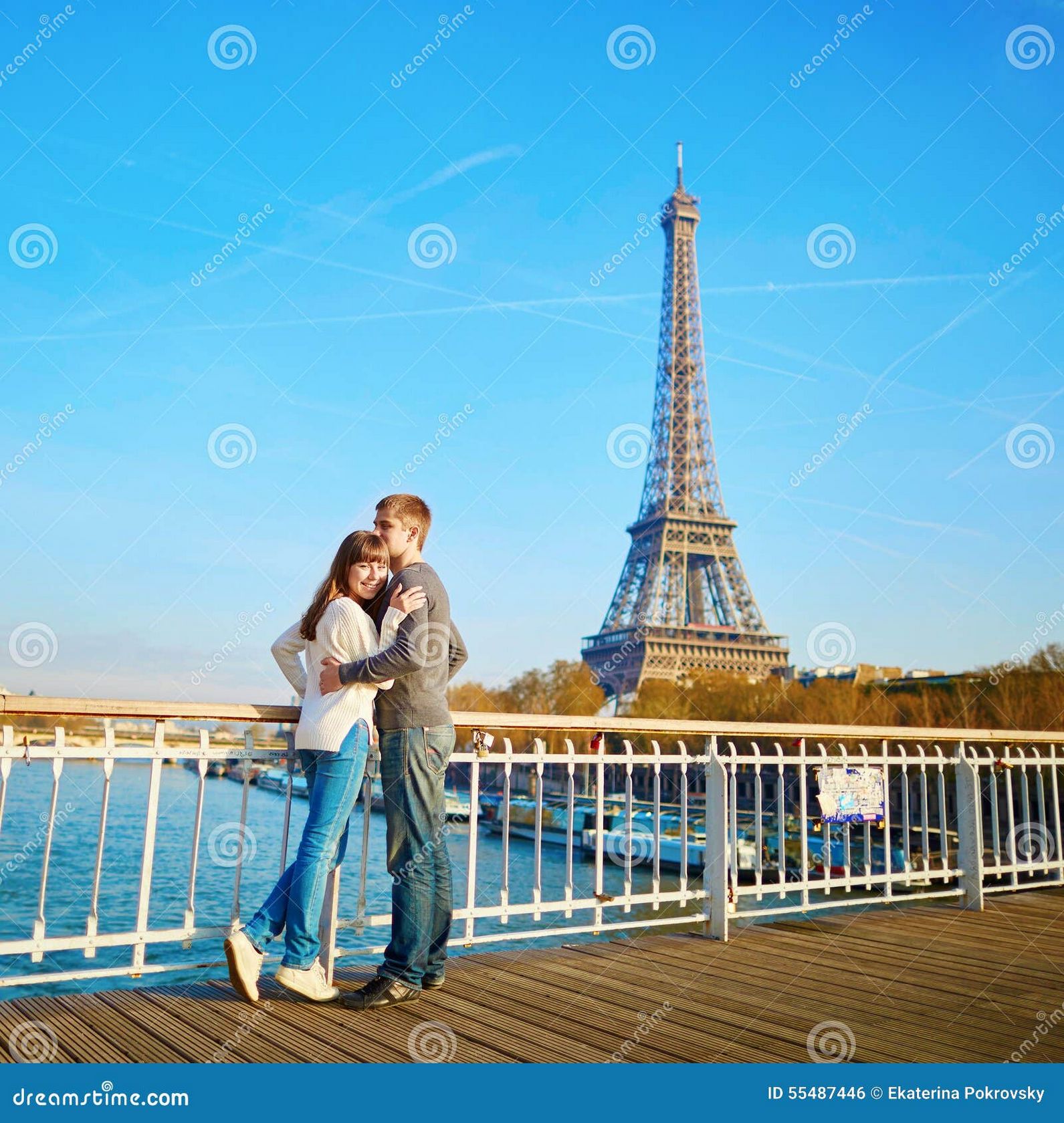 English Variation - Conektik Internet Dating System Testimonial